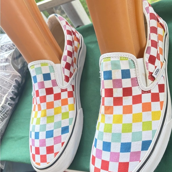 Vans Classic Slip-On Checkerboard Shoe - Picture 4 of 11